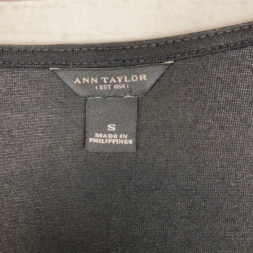 Ann Taylor Cowl Neck Tee Black S - Picture 4 of 5